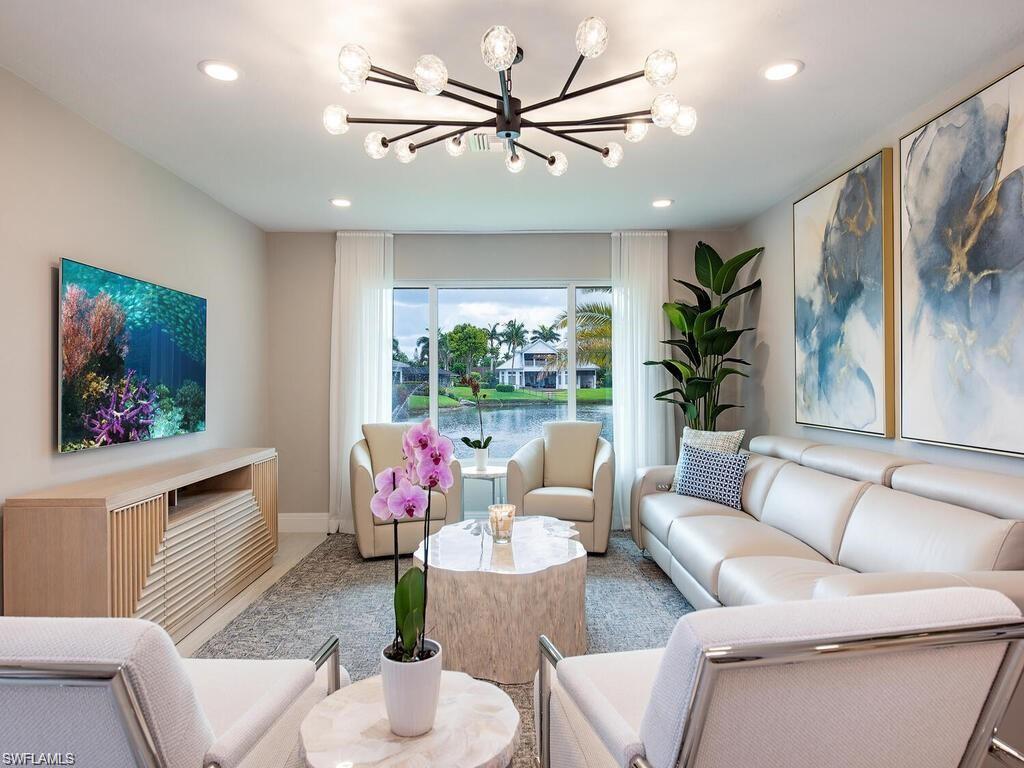 PARK SHORE - Residential