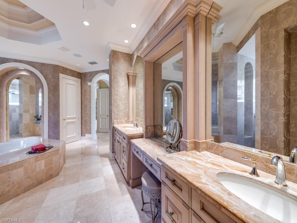 SPRING RIDGE - Residential