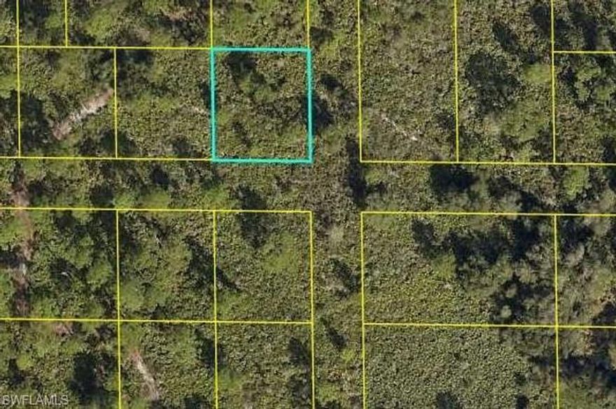 Investment opportunity in a subdivision platted in 1923 along Helms
 Road which connects State Road 80 and State Road 29 in LaBelle, FL. This corner lot is located on
 Avenue D and Hendry Streets. Street names are original platted names, but subject to change.
 Exciting developments happening in this area. New LaBelle High School, Heritage Village (55+
 community with public access to the planned golf course)