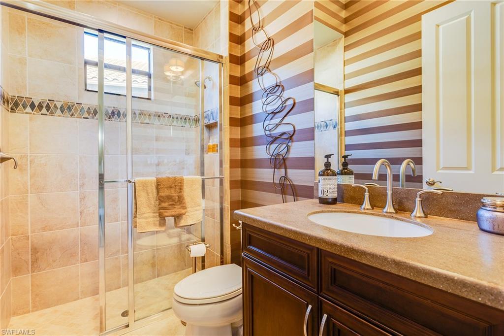 LAKOYA - Residential Lease