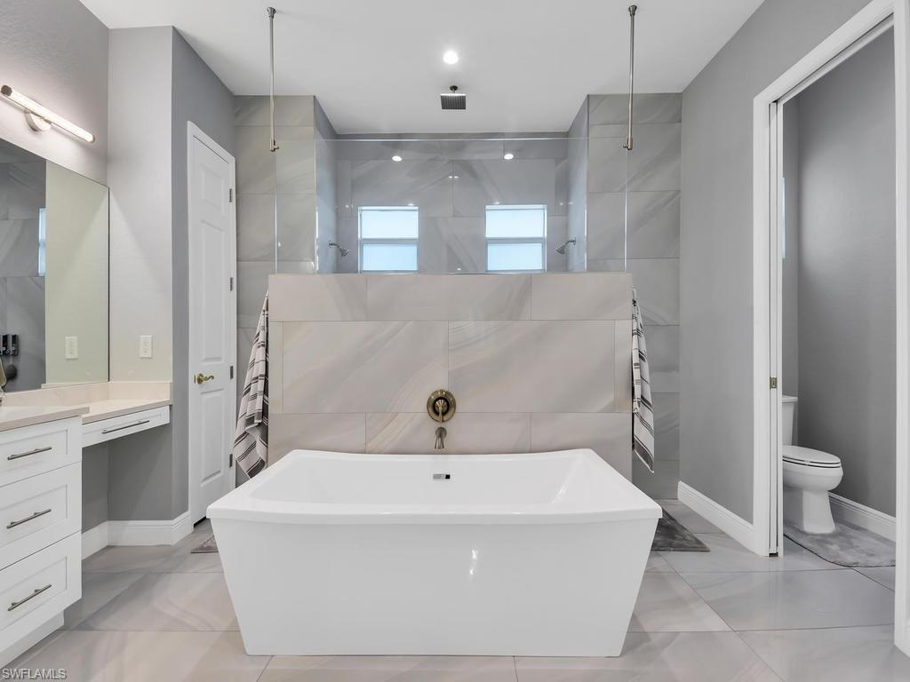 SAN CARLOS ESTATES - Residential