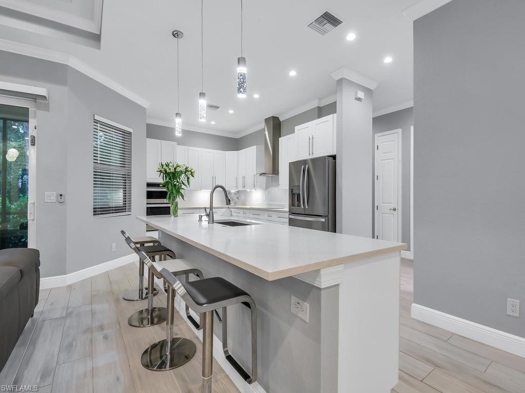 SAN CARLOS ESTATES - Residential