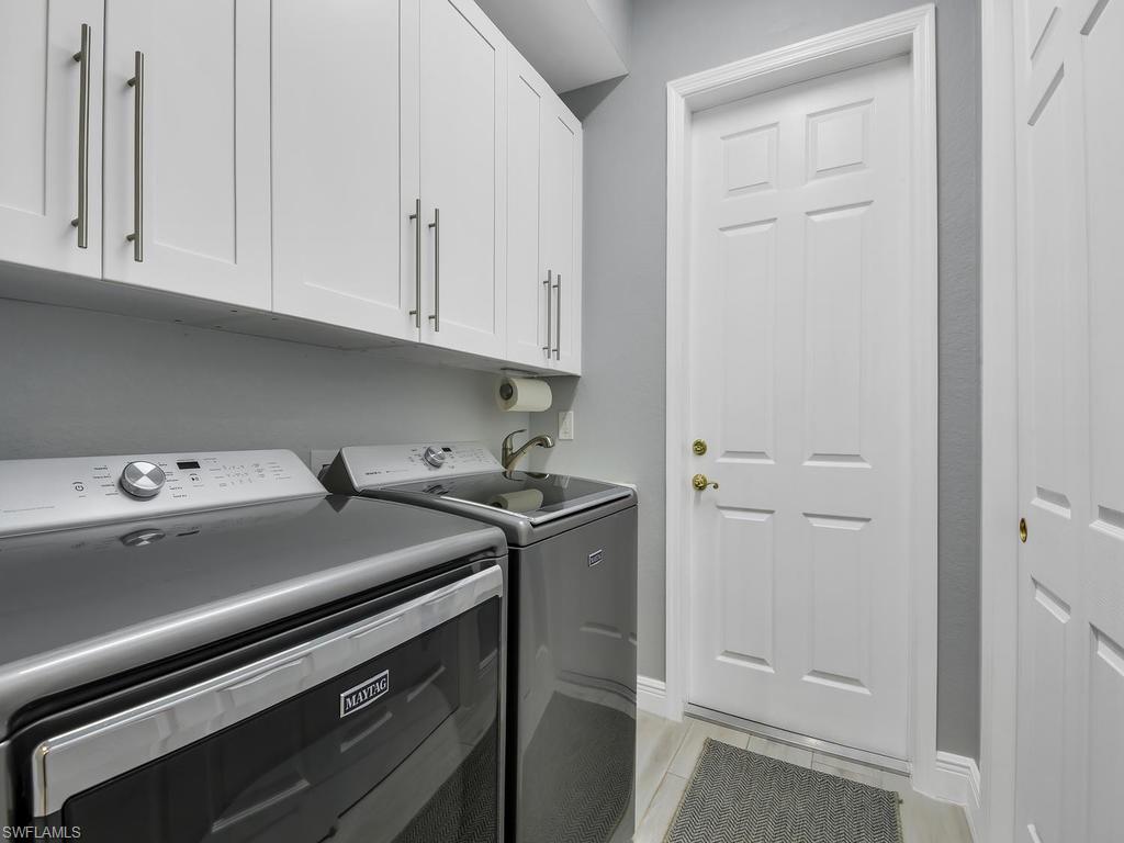 SAN CARLOS ESTATES - Residential