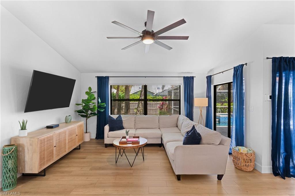 RIVER REACH - Residential