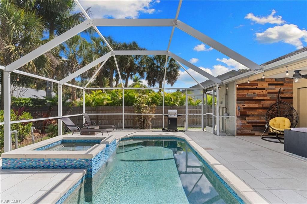 Photo of 2451 River Reach DR, NAPLES, FL 34104 (MLS # 226008871)