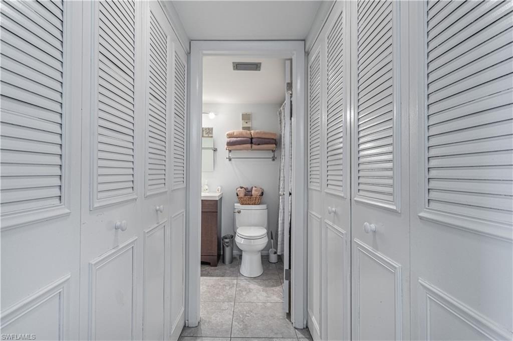 SEVEN LAKES - Residential Lease