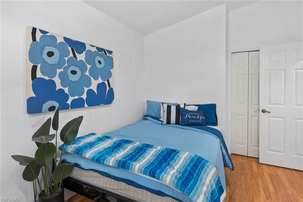 WALDEN SHORES - Residential