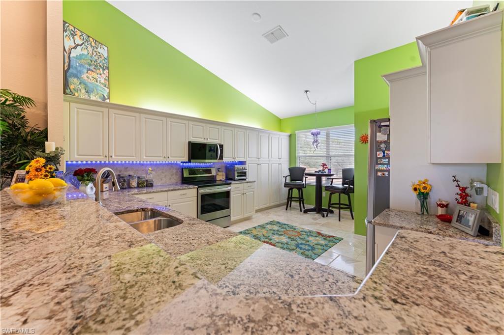 SABAL PALM - Residential