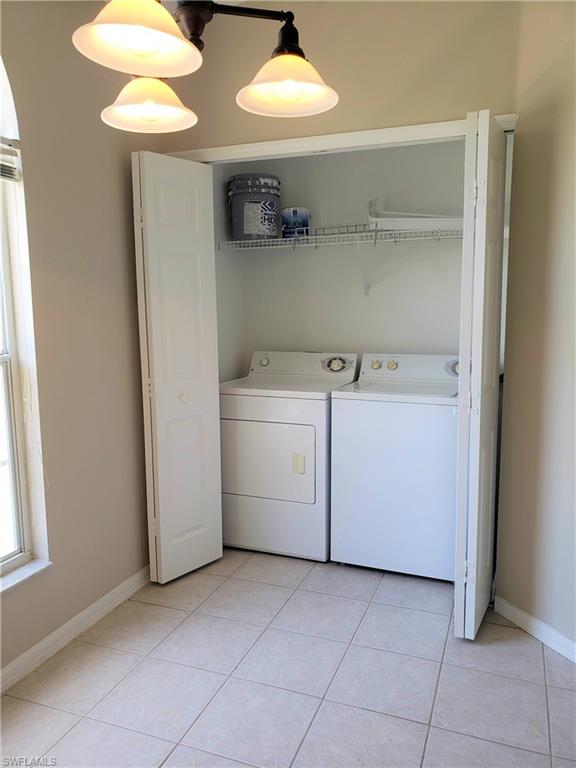 MANORS AT FOUNTAIN LAKES - Residential