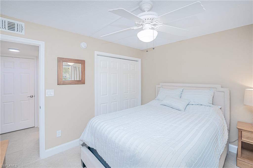 DAVIS LAKE CONDO - Residential