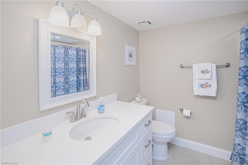 DAVIS LAKE CONDO - Residential