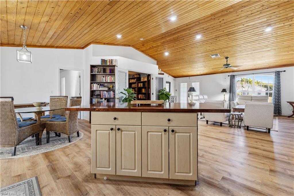 CAPE CORAL - Residential Lease