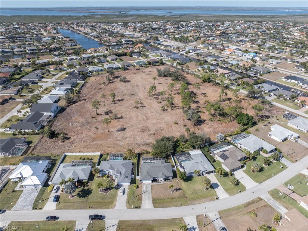 CAPE CORAL - Residential Lease