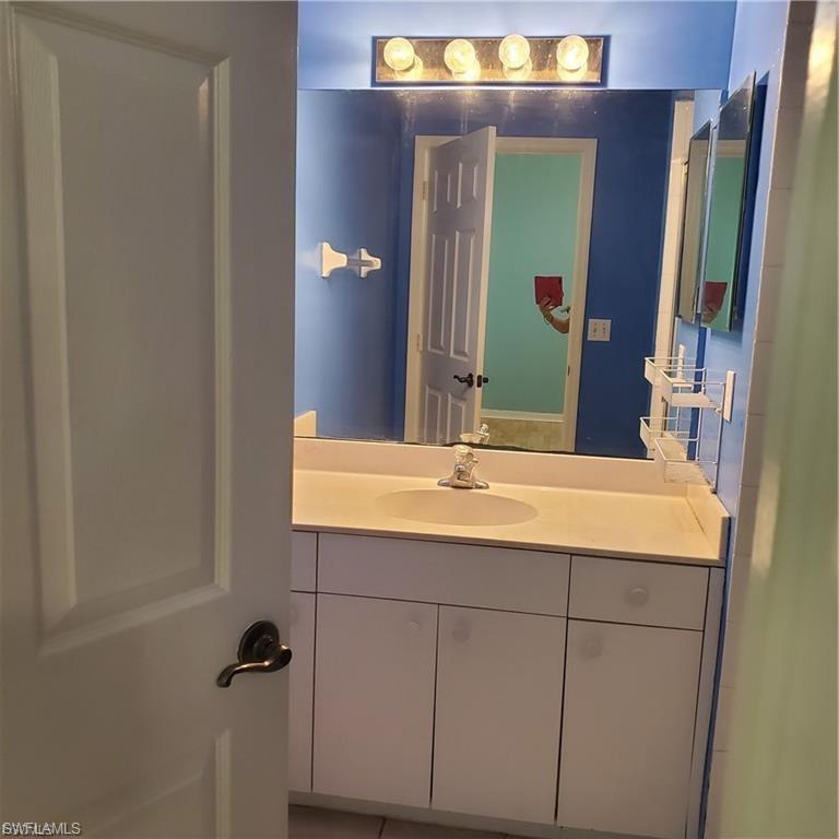 FOREST LAKE TOWNHOMES - Residential Lease