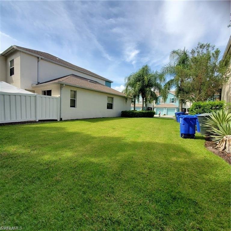 FOREST LAKE TOWNHOMES - Residential Lease