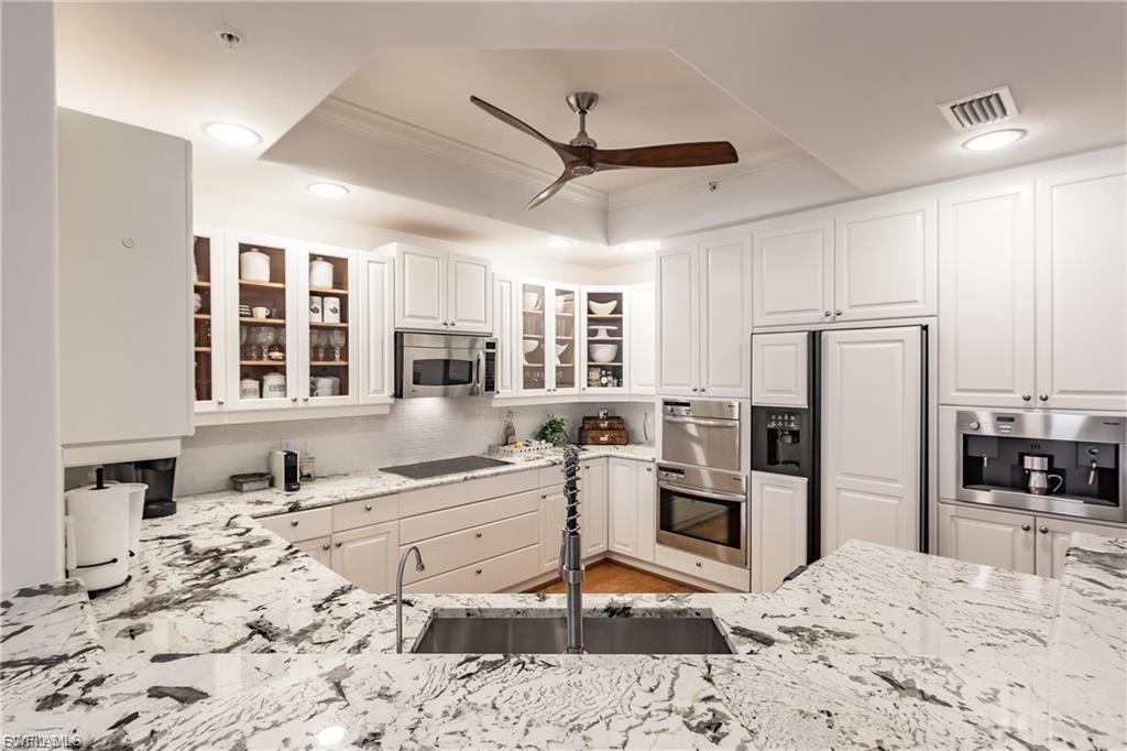 VILLA AVELLINO - Residential Lease