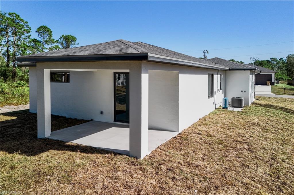 LEHIGH ACRES - Residential