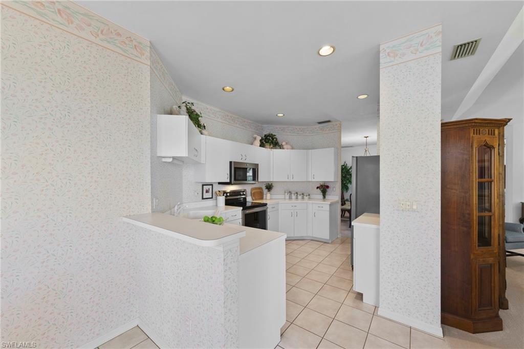 FAIRWAY BEND VILLAGE - Residential