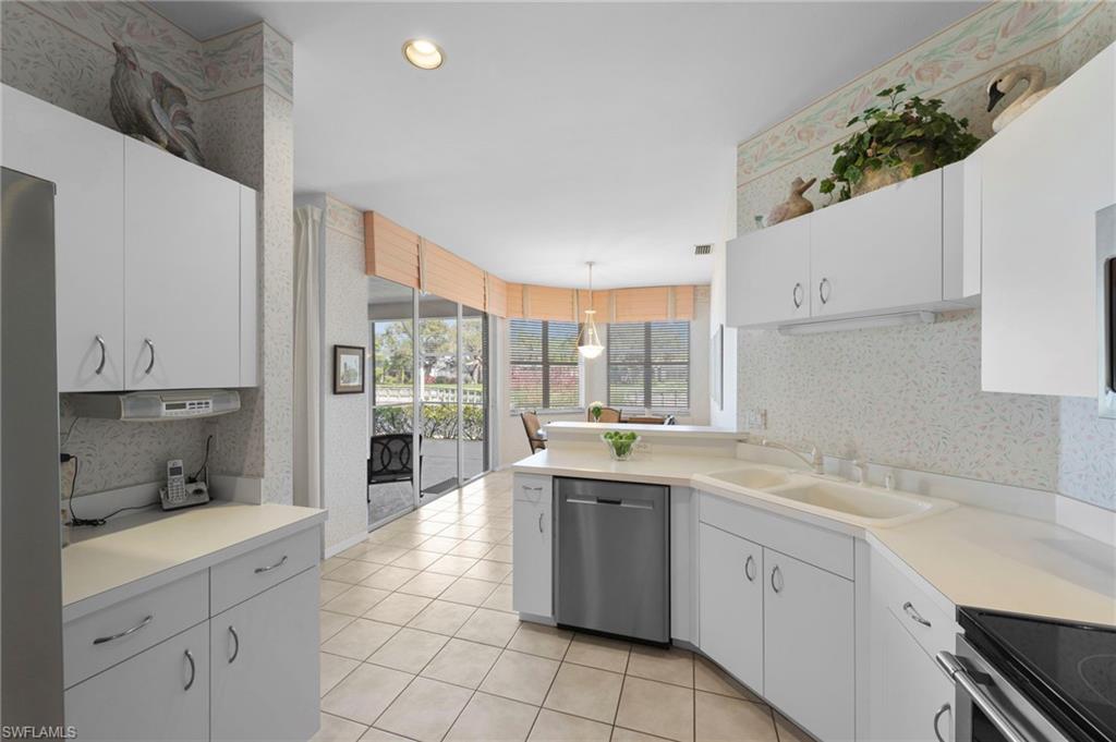 FAIRWAY BEND VILLAGE - Residential