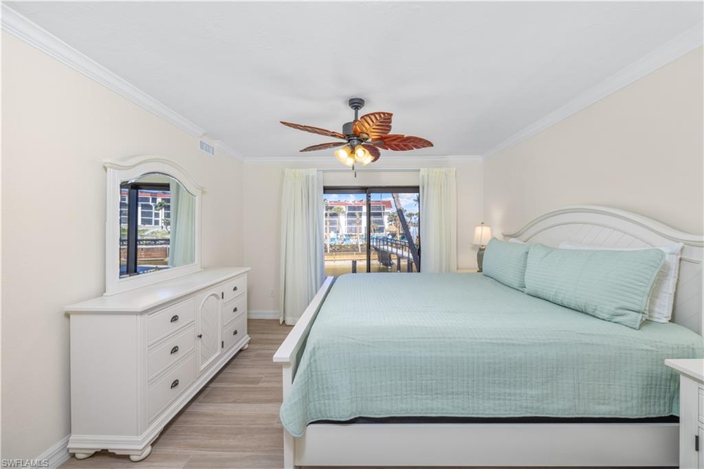 POINTE SANTO DE SANIBEL CONDO - Residential