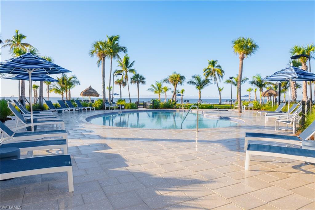 POINTE SANTO DE SANIBEL CONDO - Residential