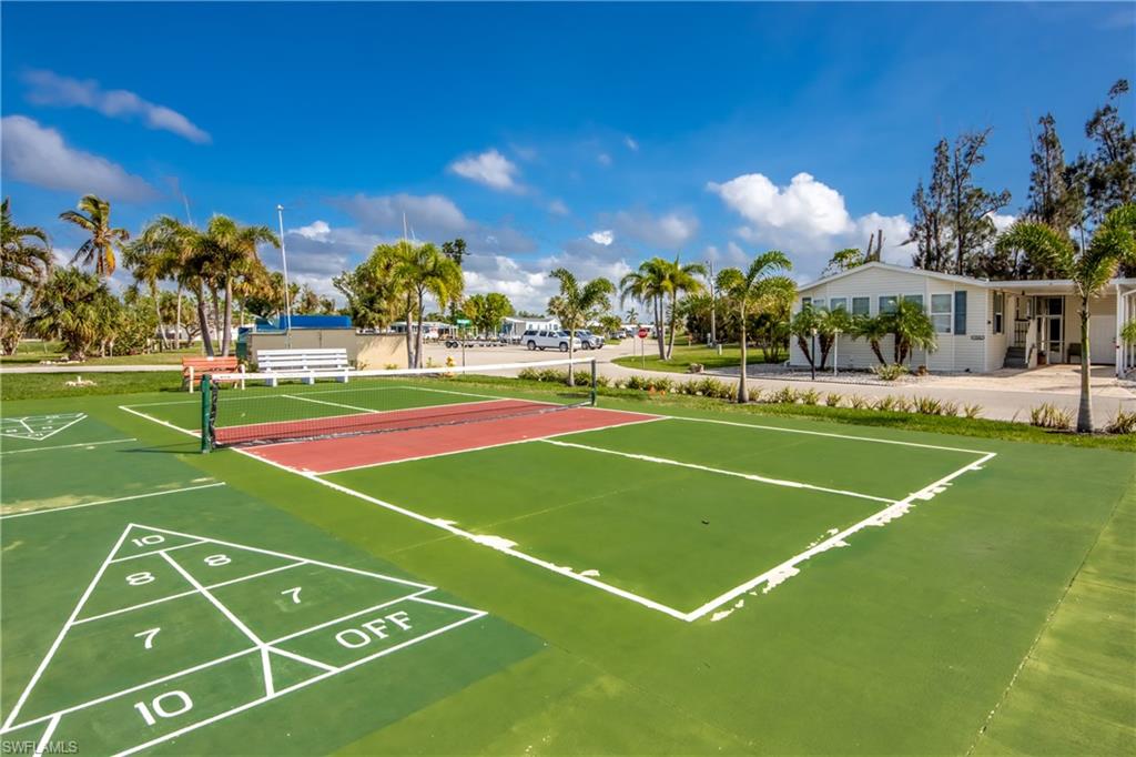 PINE ISLAND COVE - Land