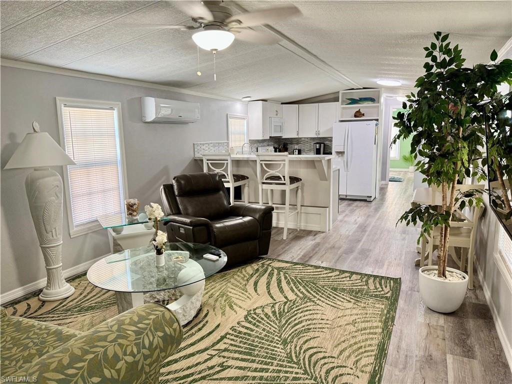 PUNTA GORDA - Residential