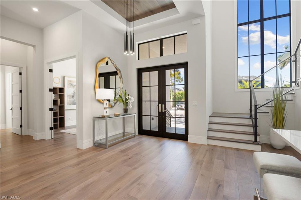 MOORINGS - Residential