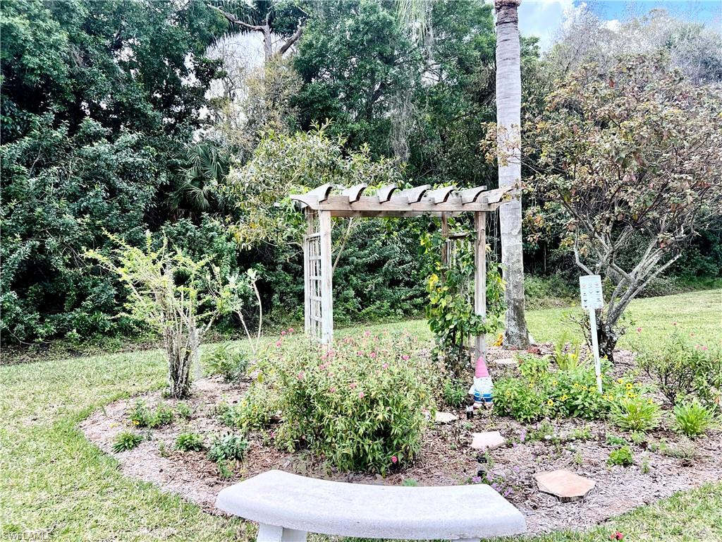 PINE RIDGE OF FORT MYERS VILLAGE - Residential