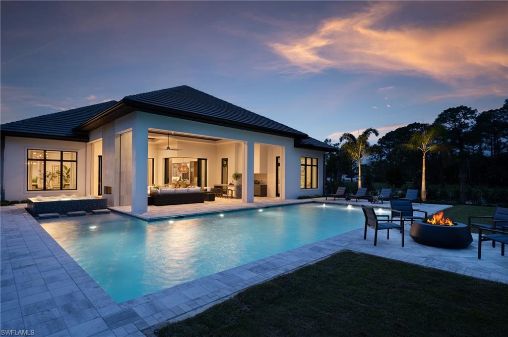 SILVER OAK NAPLES - Residential