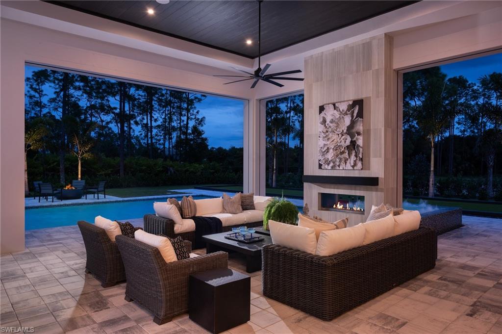 SILVER OAK NAPLES - Residential