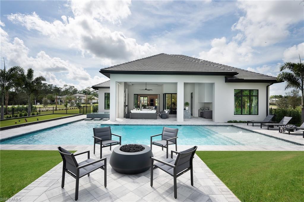 SILVER OAK NAPLES - Residential