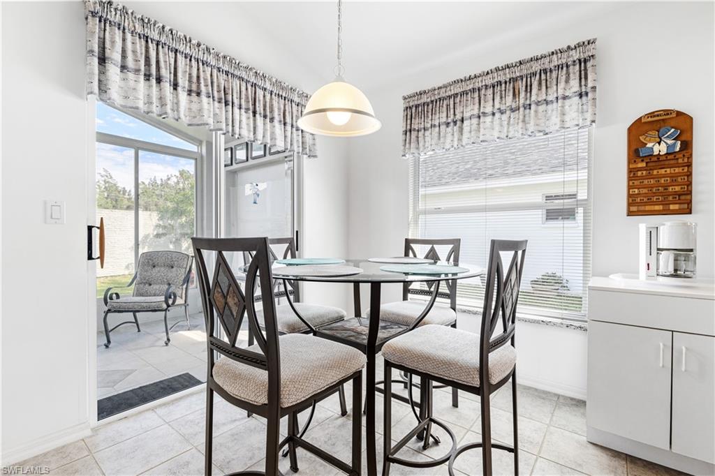 SABAL SPRINGS GOLF AND RACQUET CLUB - Residential