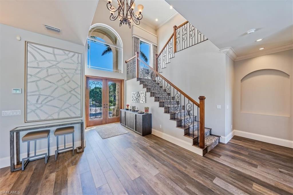 GOLDEN SHORES - Residential