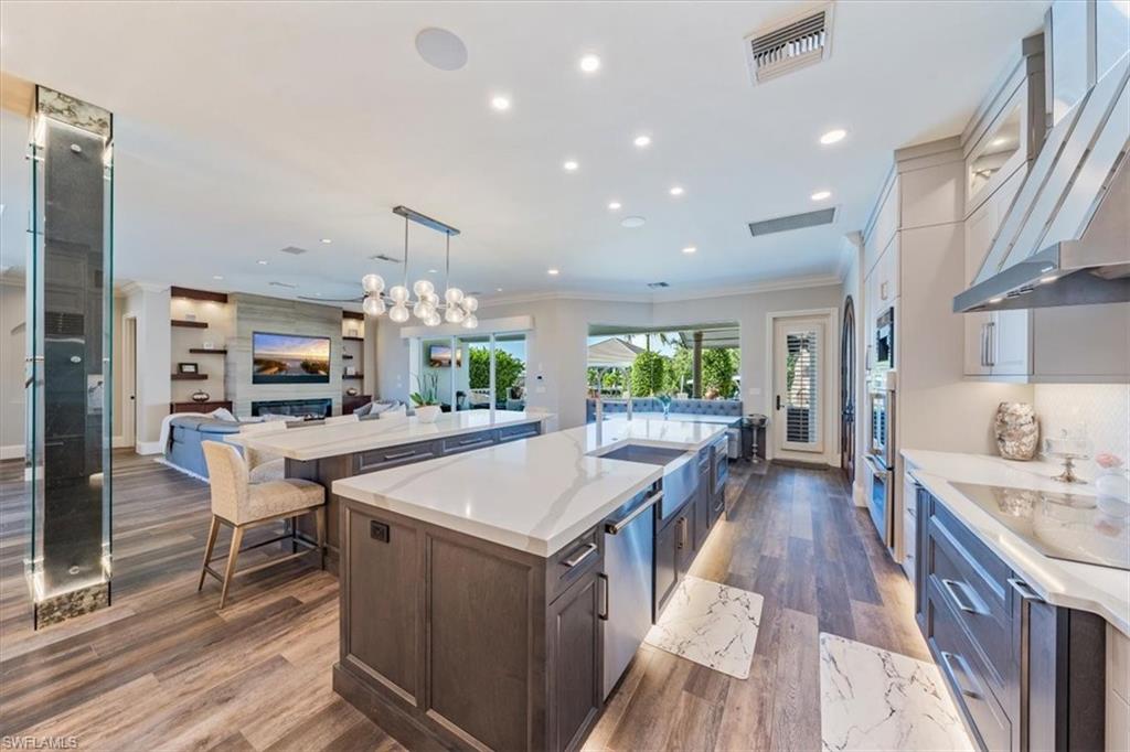 GOLDEN SHORES - Residential