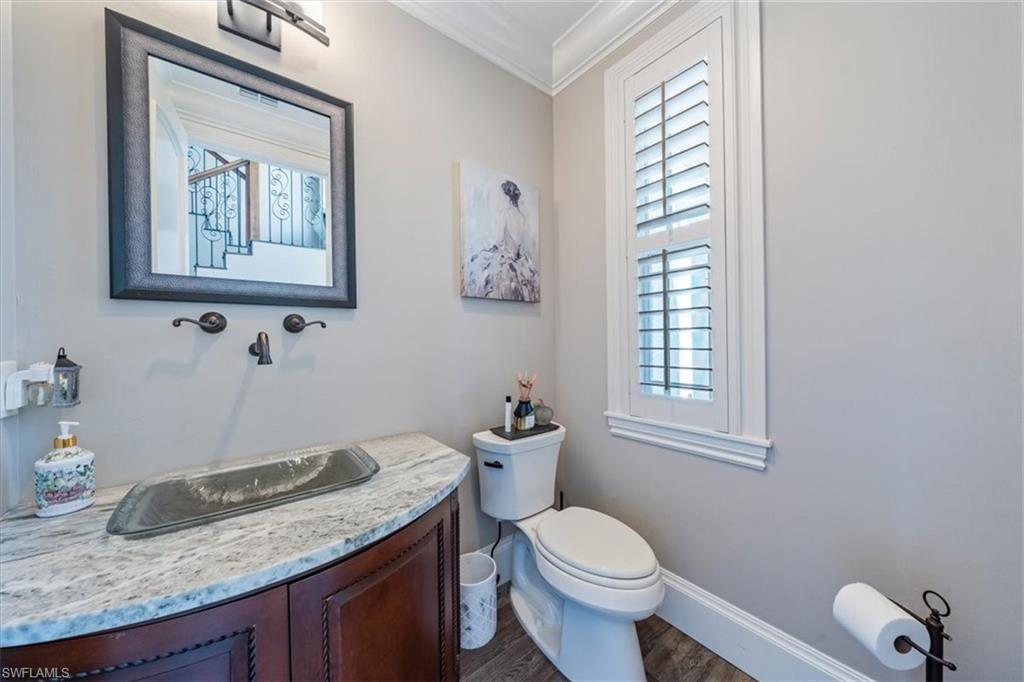 GOLDEN SHORES - Residential