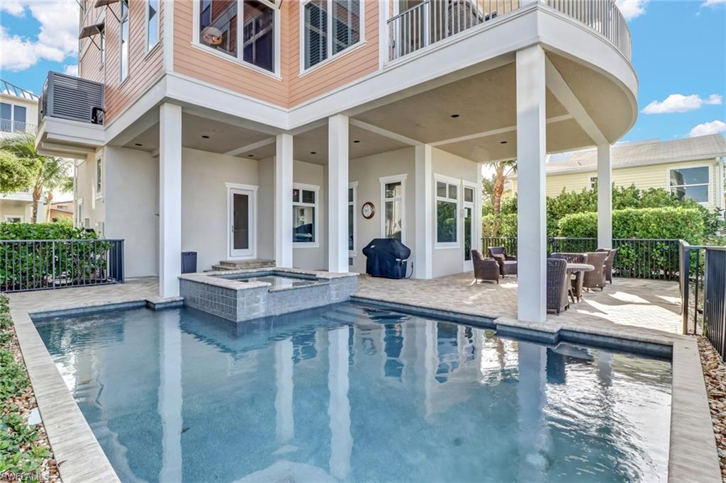 TURTLE WALK - Residential