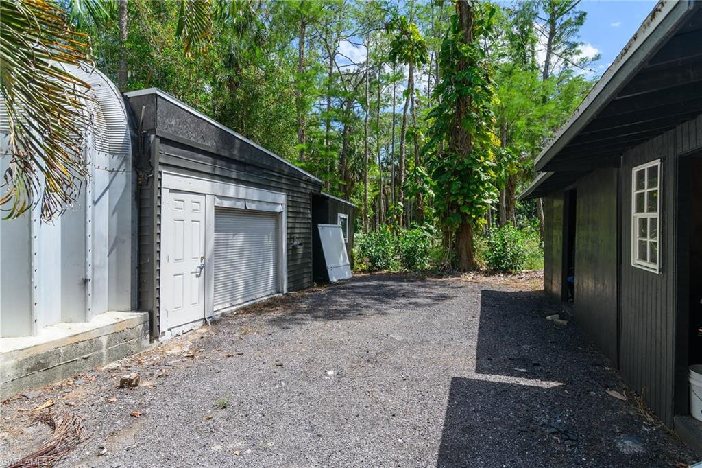 GOLDEN GATE ESTATES - Residential