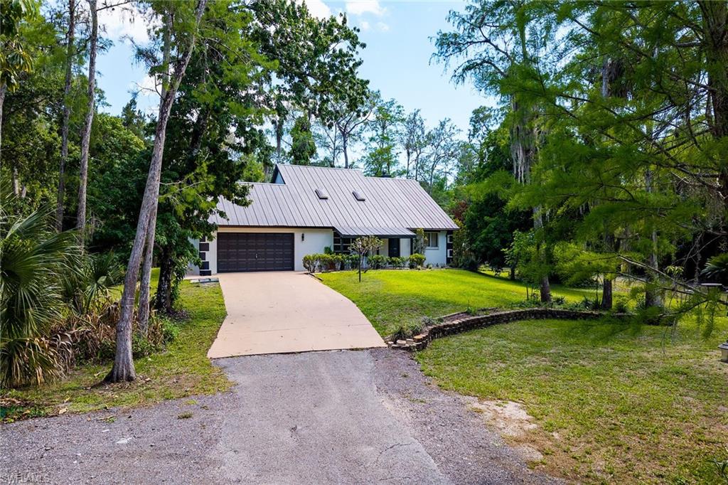 GOLDEN GATE ESTATES - Residential