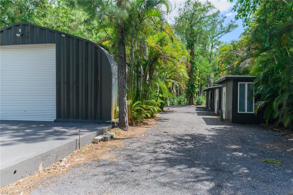 GOLDEN GATE ESTATES - Residential