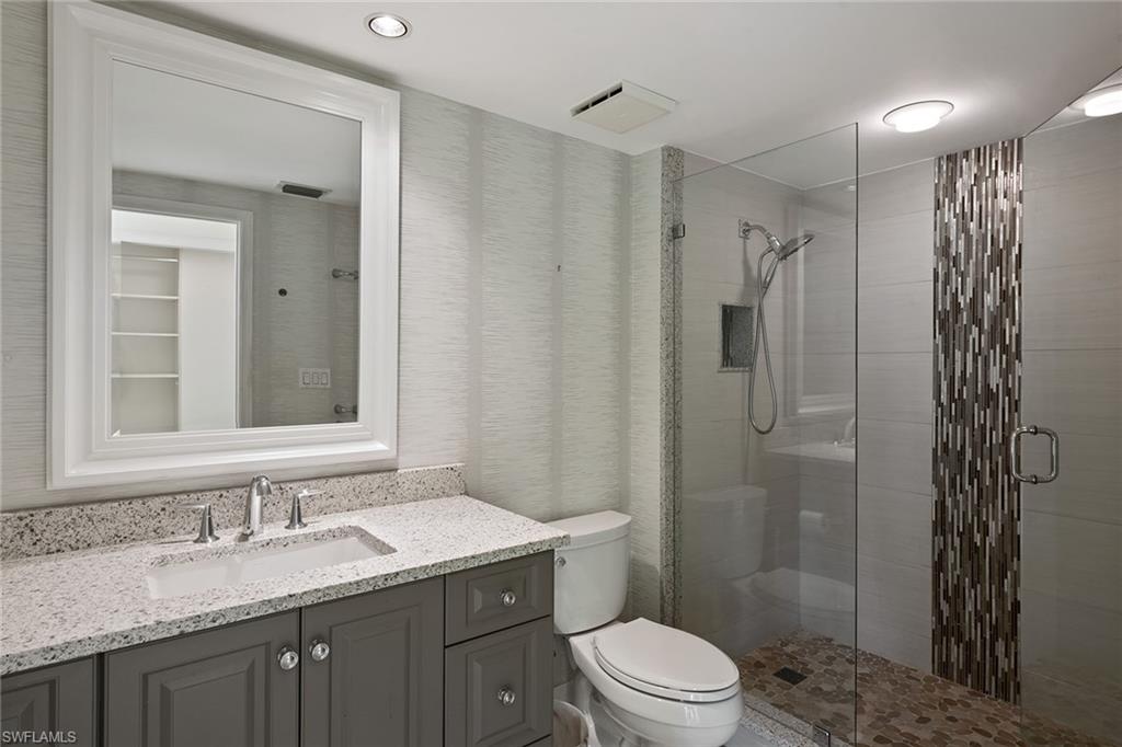 CARLYSLE AT BAY COLONY - Residential