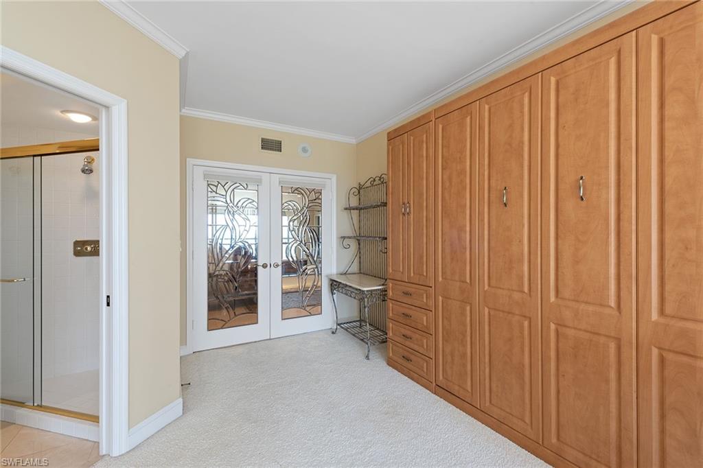 CARLYSLE AT BAY COLONY - Residential