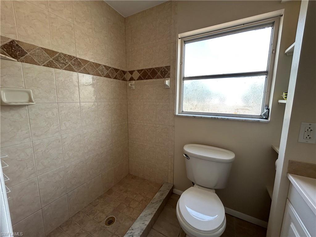 IMPERIAL SHORES - Residential Lease