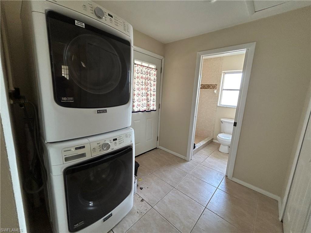 IMPERIAL SHORES - Residential Lease