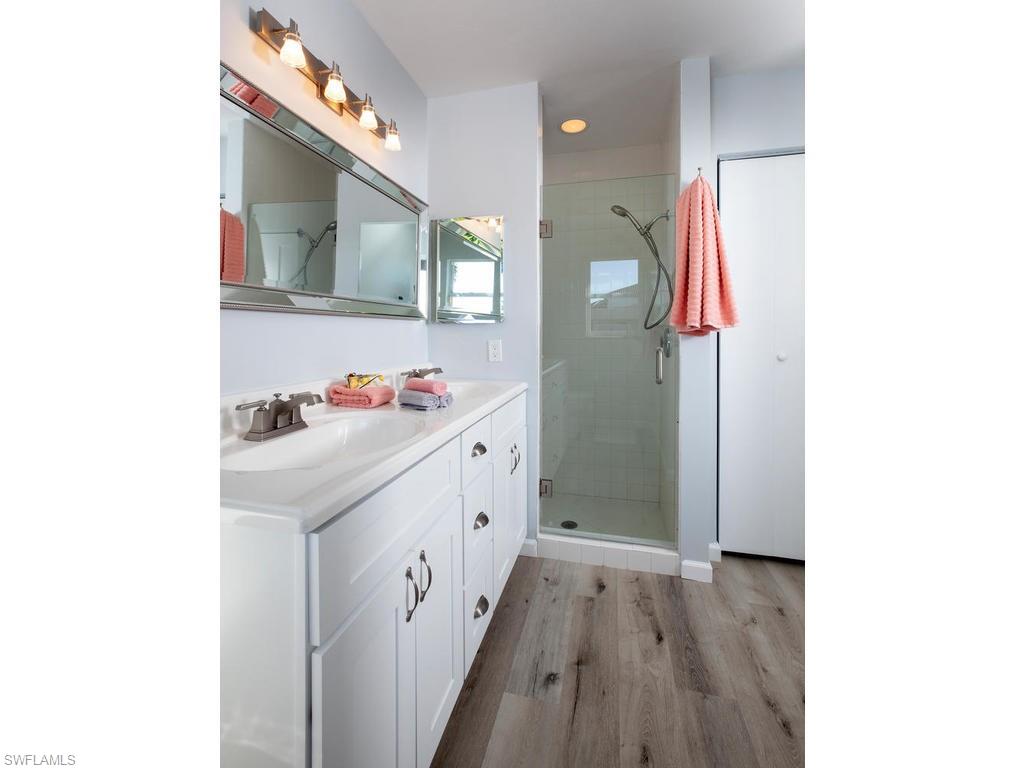 MARCO BEACH - Residential