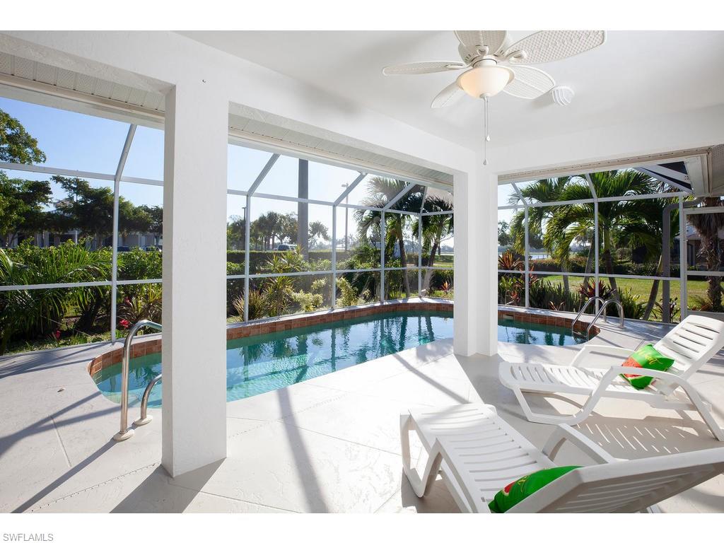 MARCO BEACH - Residential