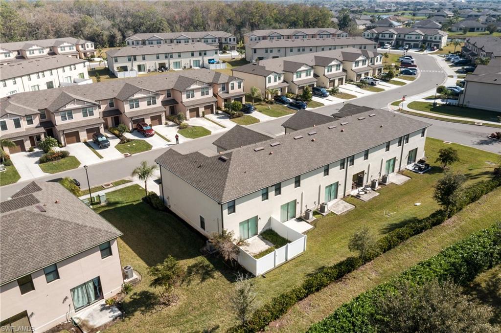 PORTICO - Residential