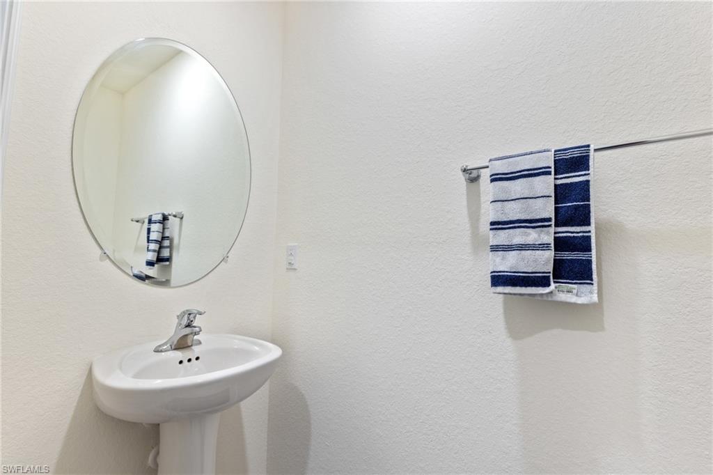 PORTICO - Residential