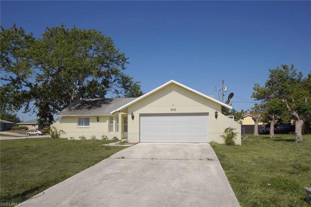 CAPE CORAL - Residential