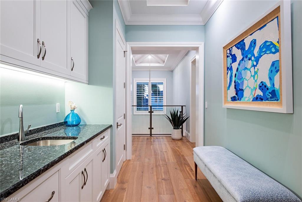 ROYAL HARBOR - Residential